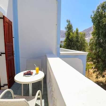 Szálloda Finikas Santorini 3*